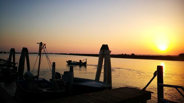 Delta del Po tramonto