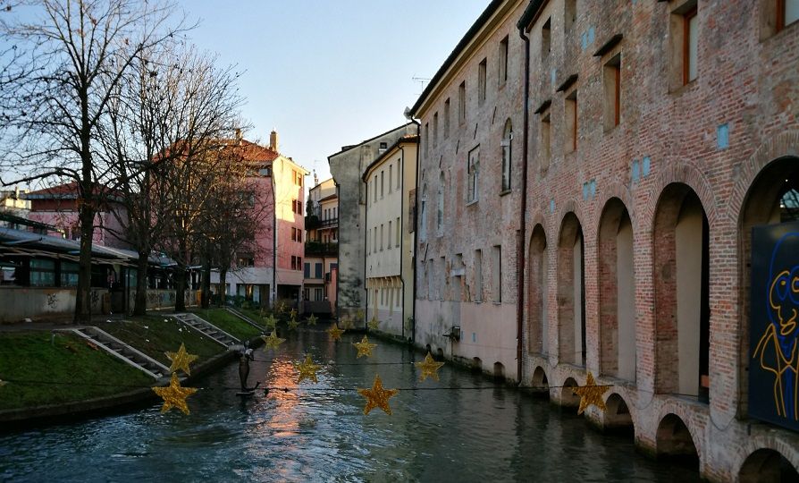Casa dei Carraresi a Treviso, lato sul Cagnan