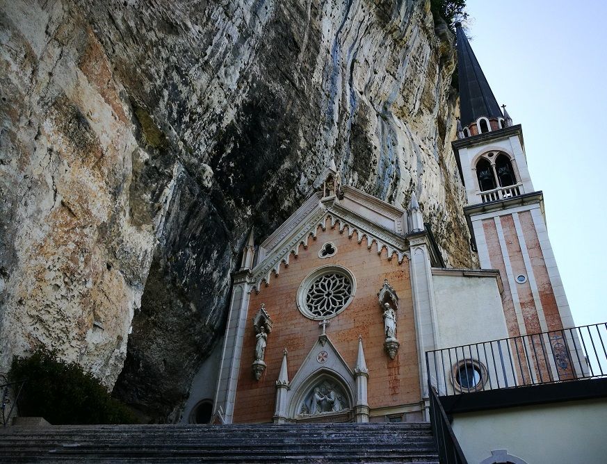 Santuario Madonna della Corona 1