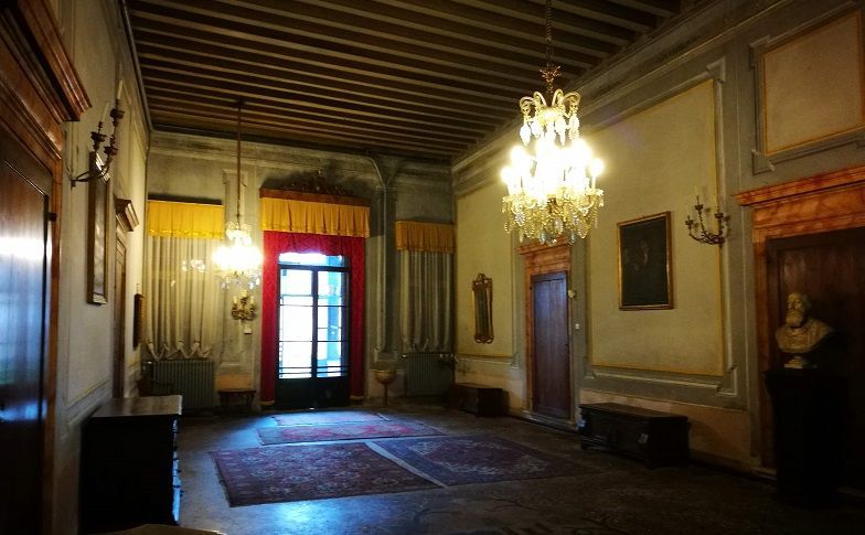 Palazzo Pomello Chinaglia salone