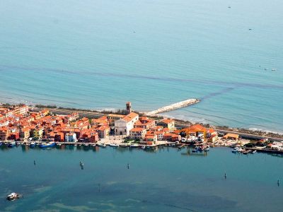 Sorvolando la Laguna nel blu dipinto di blu