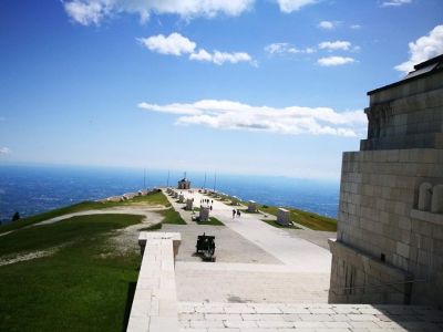 Il Sacrario Militare di Cima Grappa a ricordo dei Caduti della Grande Guerra