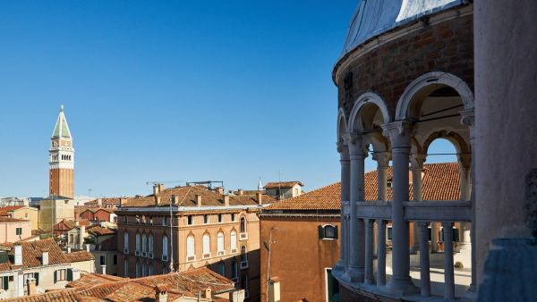 Scala Contarini del Bovolo